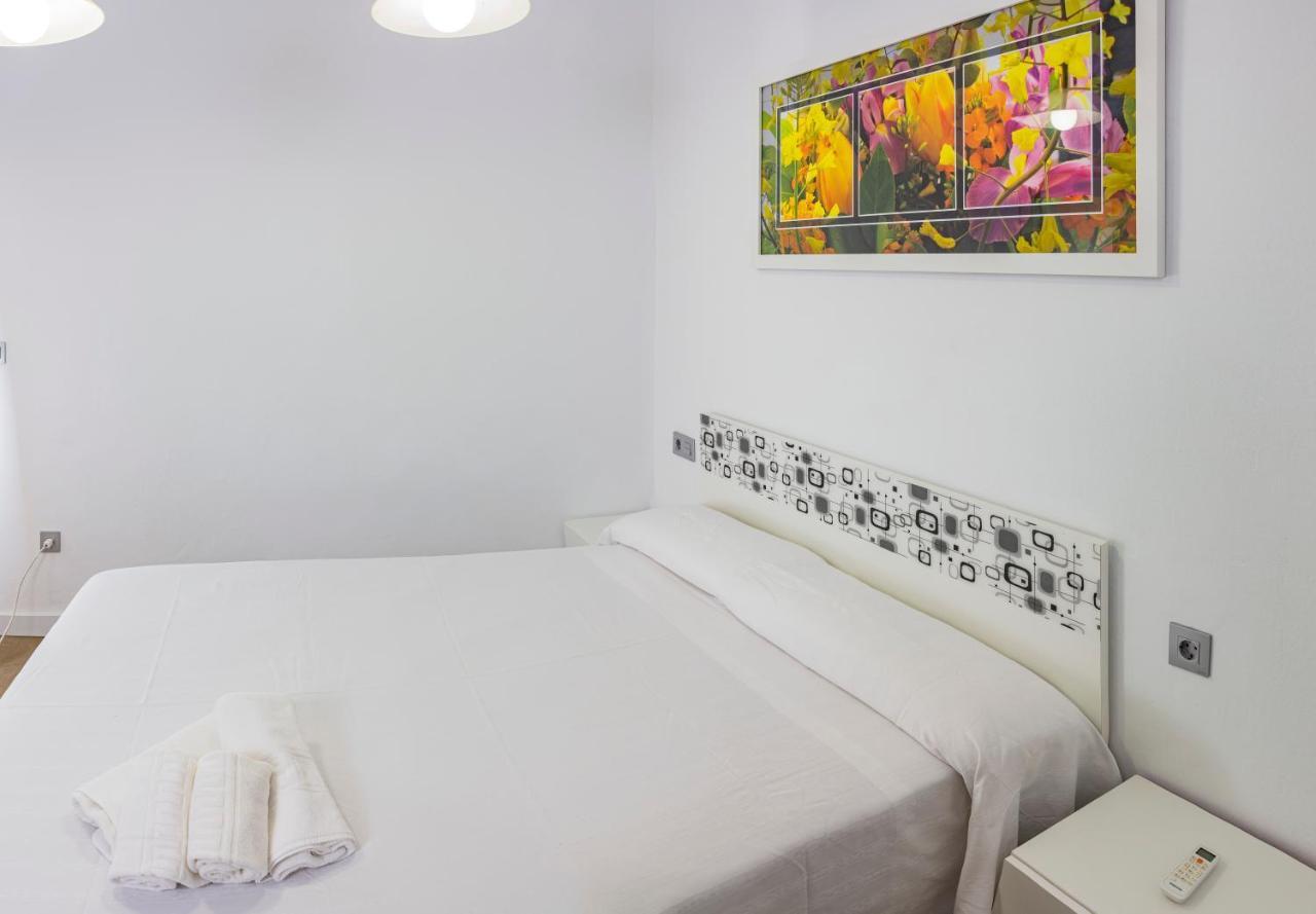 Apartment Triana Севиля Екстериор снимка